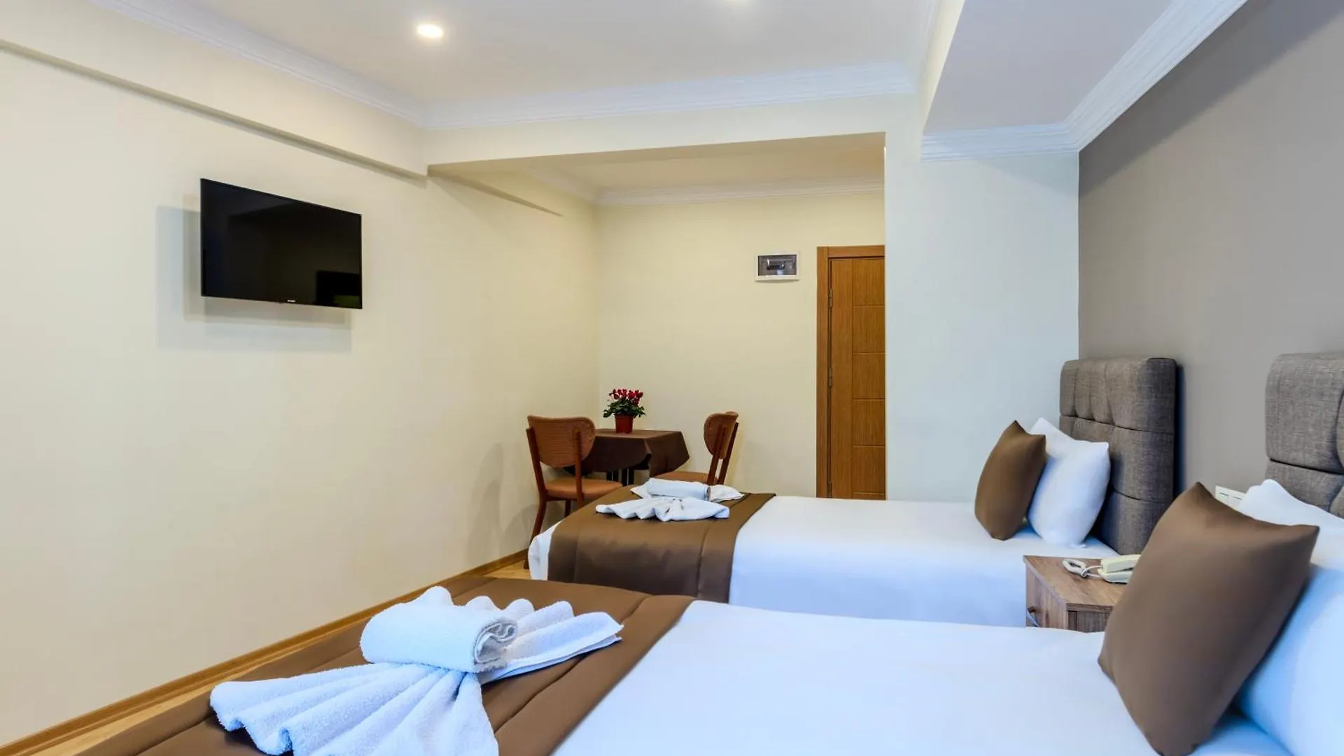 Hotel Silviya Стамбул