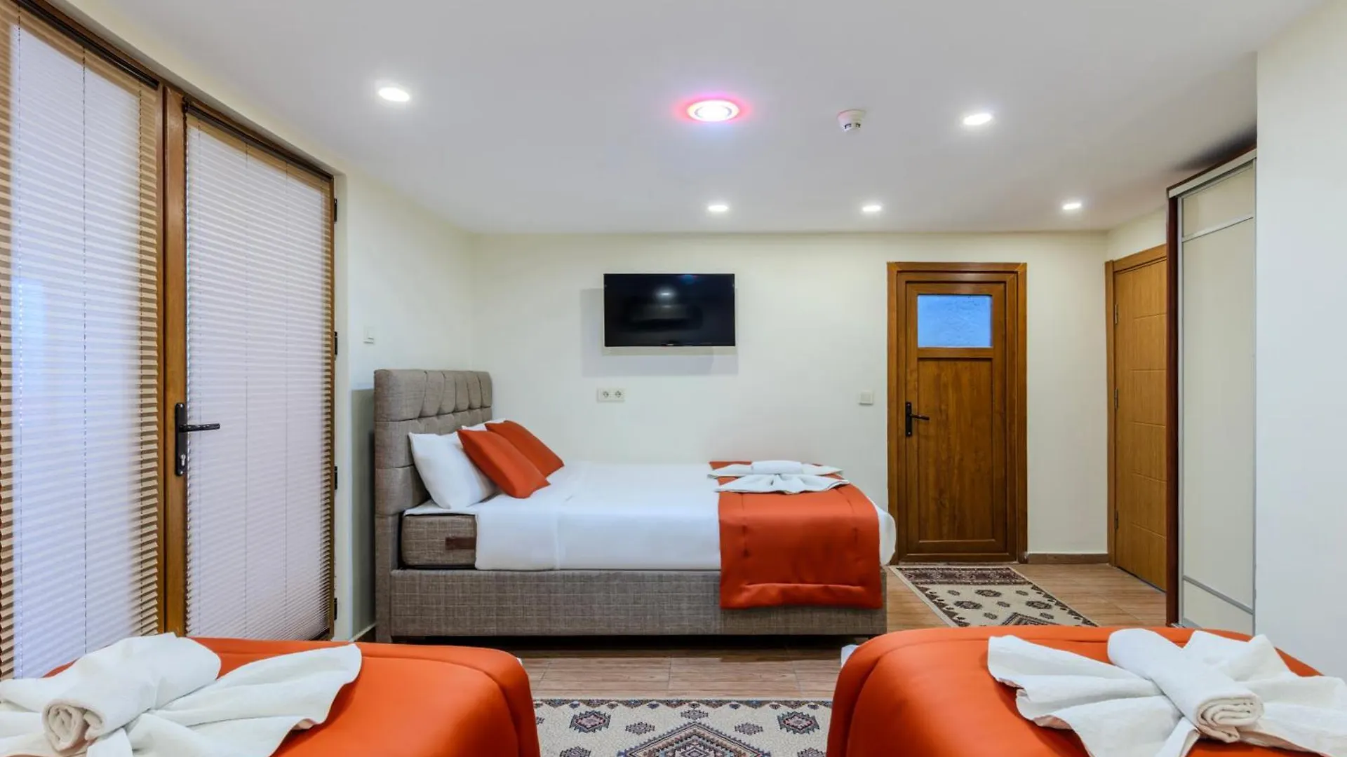 Hotel Silviya Стамбул 3*,