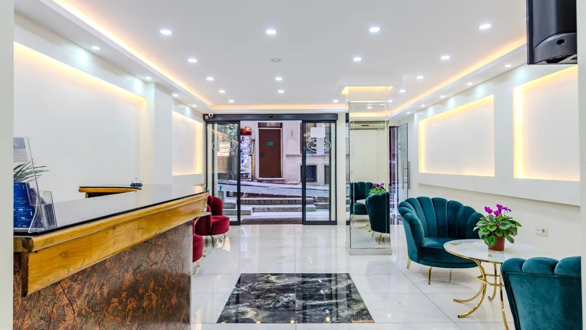 Hotel Silviya Стамбул