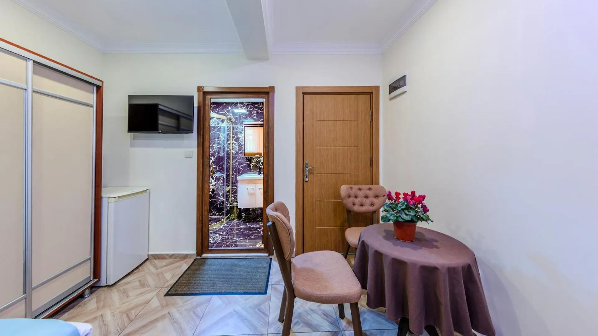 Hotel Silviya Стамбул
